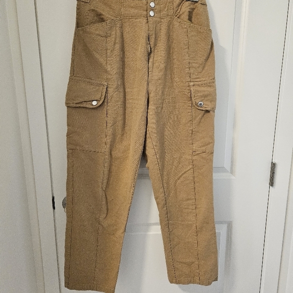 Ladies Cargilo Pants. Size M - Picture 1 of 4